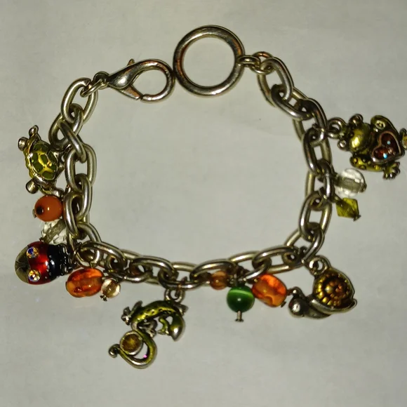 Ajmc jewelry shop